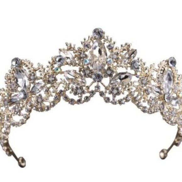 Set of 4 New Crystal Tiaras - Picture 4 of 8